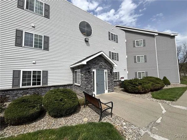 1403 Landrush Way #1403, Baldwinsville, NY 13027