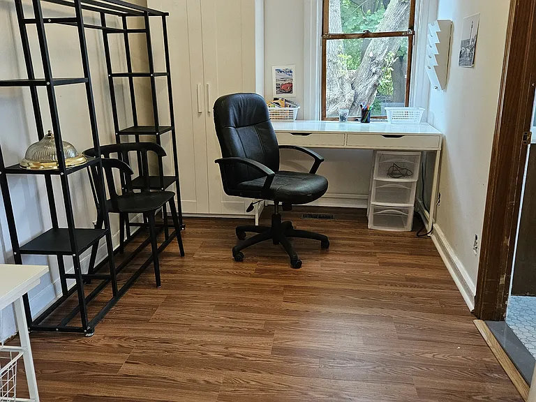 303 Williams St #1R — Photo 7