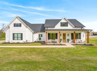 136 Grace View Dr, Weatherford, TX 76088