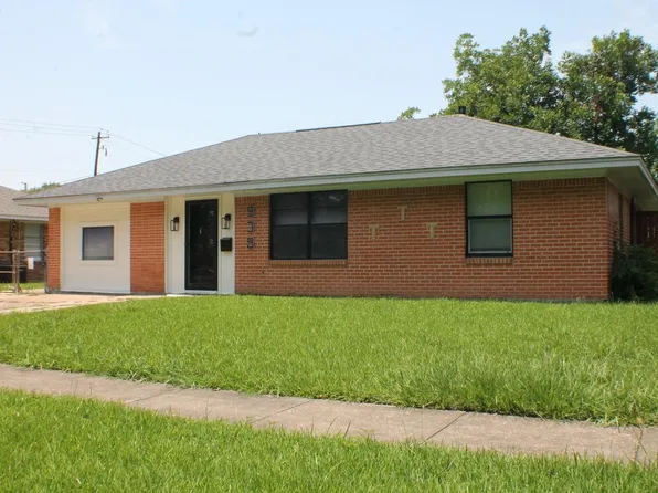 935 Creager St, Houston, TX 77034