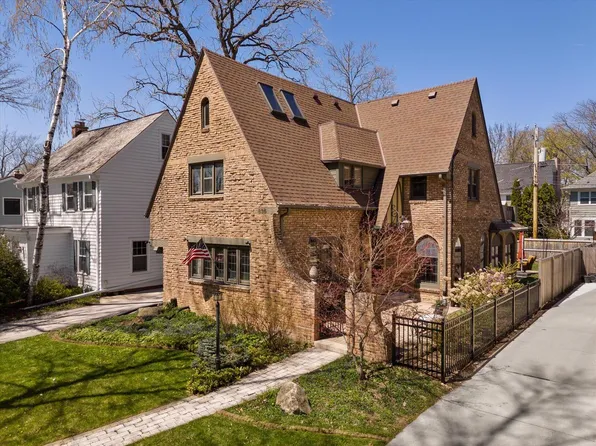 836 East Birch AVENUE, Whitefish Bay, WI 53217