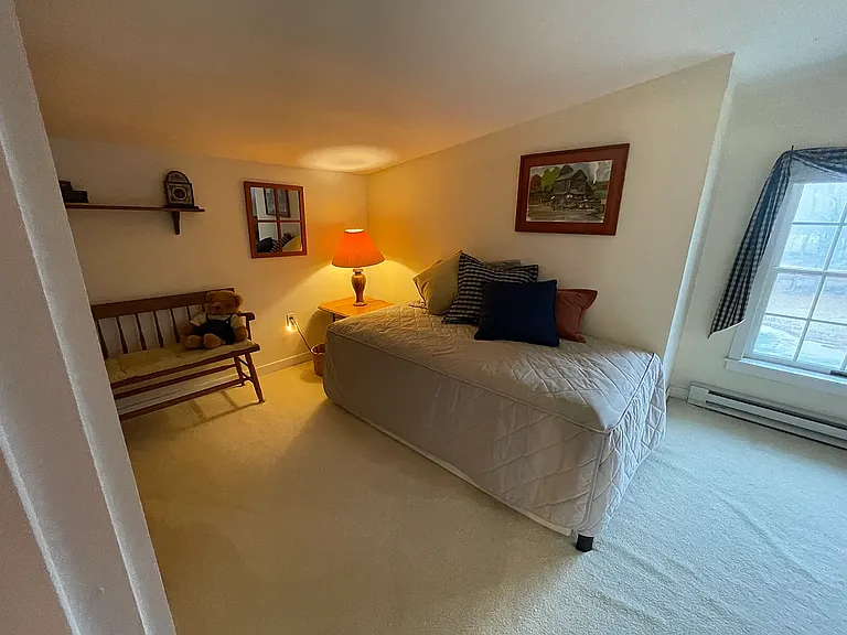 Bedroom 3 (2 twins and 2 trundles), standard closet with 2 dressers