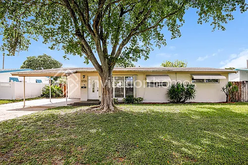 1755 SW 37th Way Photo 1
