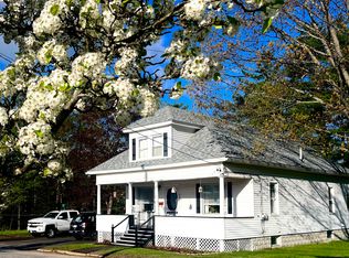 99 Pine St, South Paris, ME 04281