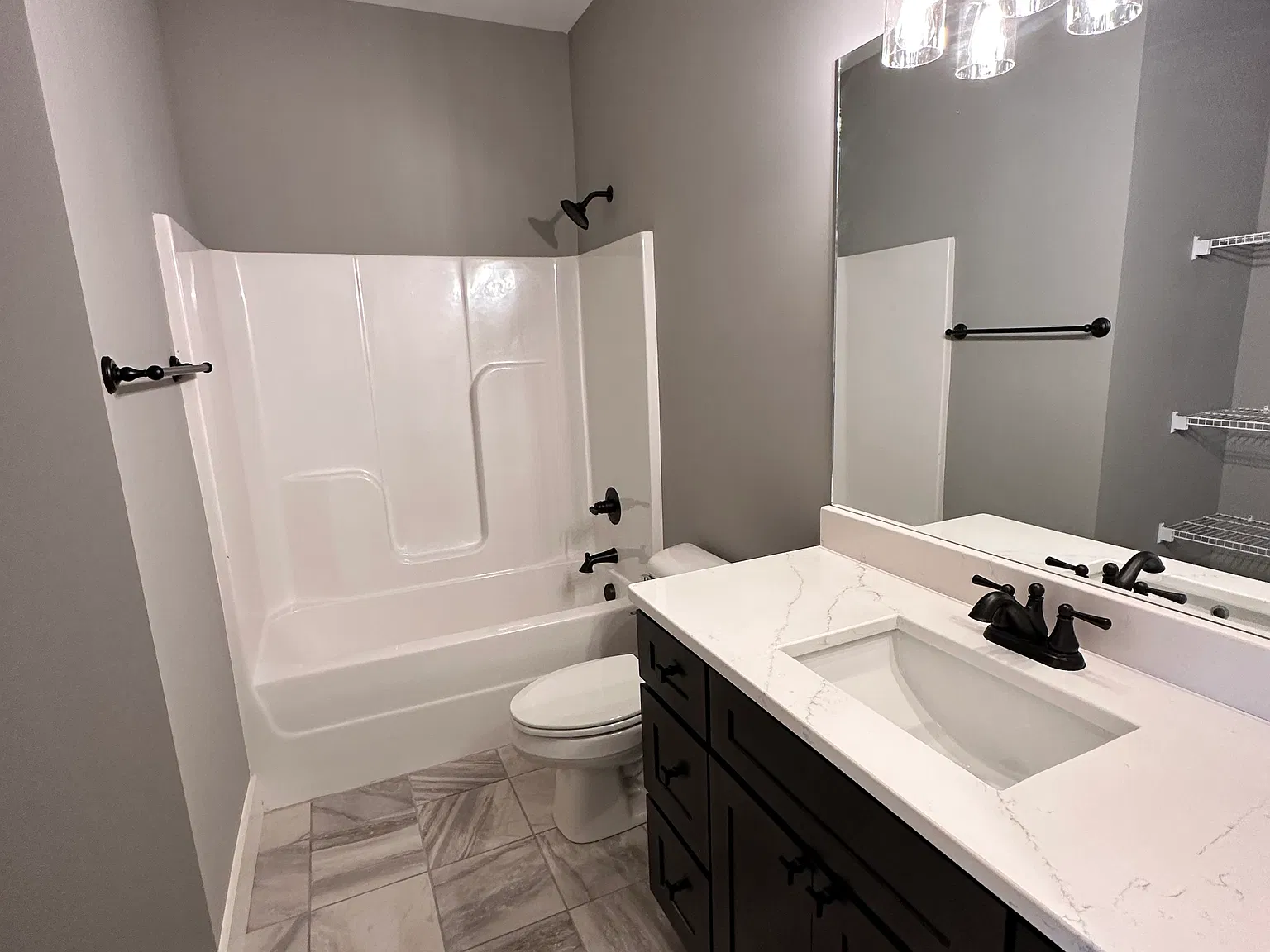 3 bed, 1332 sqft, $1,800 — Photo 4