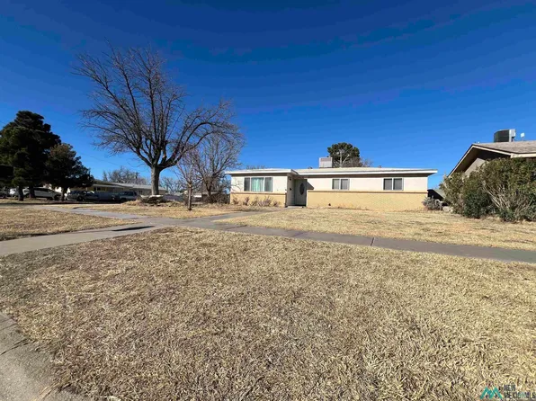 1910 Manzana Rd, Carlsbad, NM 88220