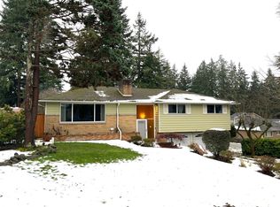 8724 Maple Ln, Edmonds, WA 98026