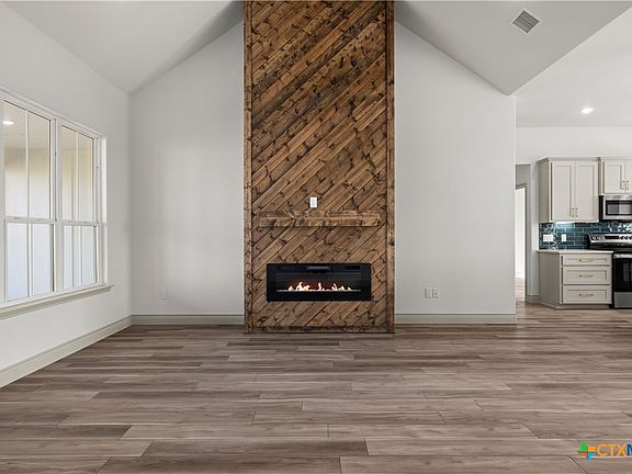 3rd image of 1835 Ember Dr