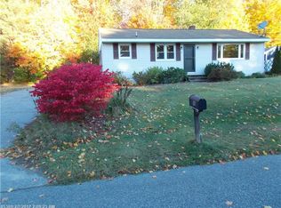 16 Mark St, Lewiston, ME 04240