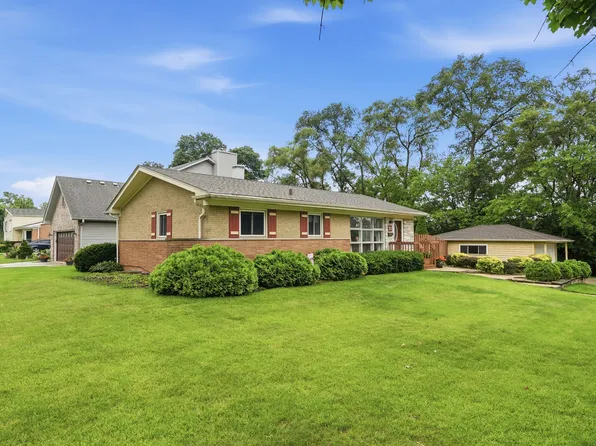 25 E Wilson Ave, Lombard, IL 60148