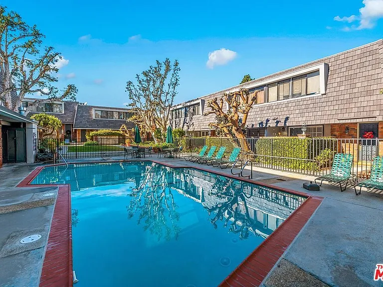 4742 La Villa Marina #H — Photo 16