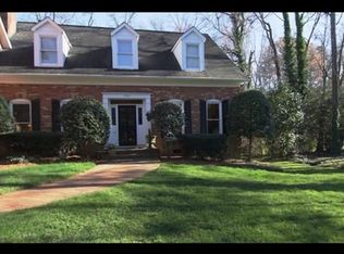 5918 Sharon Hills Rd, Charlotte, NC 28210