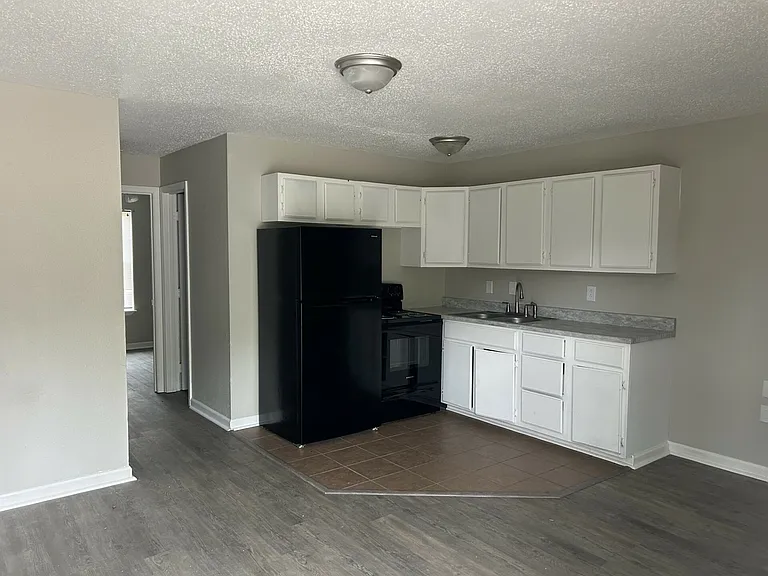 Falcon Crest One Bedroom