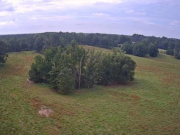 2nd image of 104 County Road 113