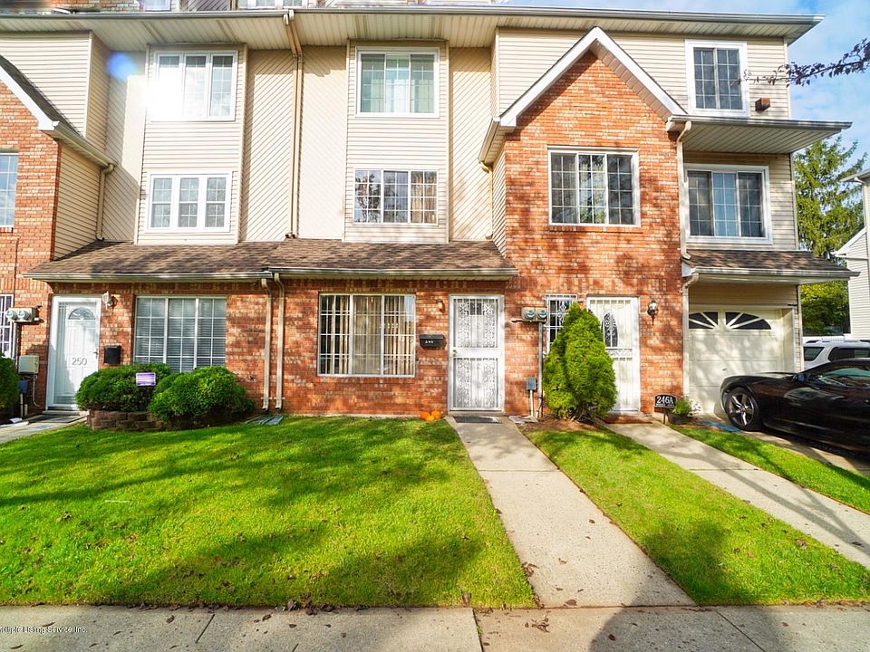 1st image of 246 Bruckner Ave #246