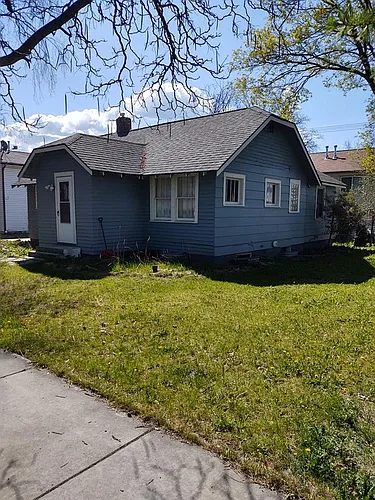 1833 S 14th St W Photo 1