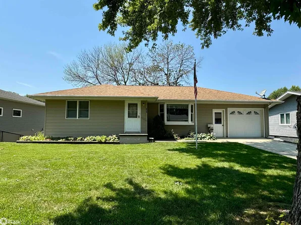 107 3rd Ave, Audubon, IA 50025