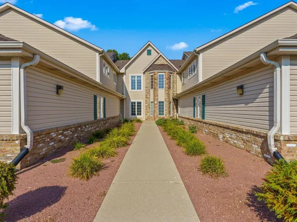 4507 South 124th STREET, New Berlin, WI 53151