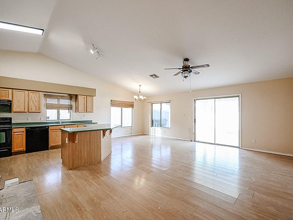3rd image of 13430 W IRONWOOD Street