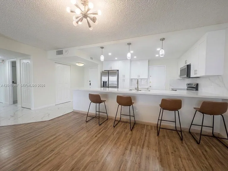 3800 S Ocean Dr #1016 — Photo 2