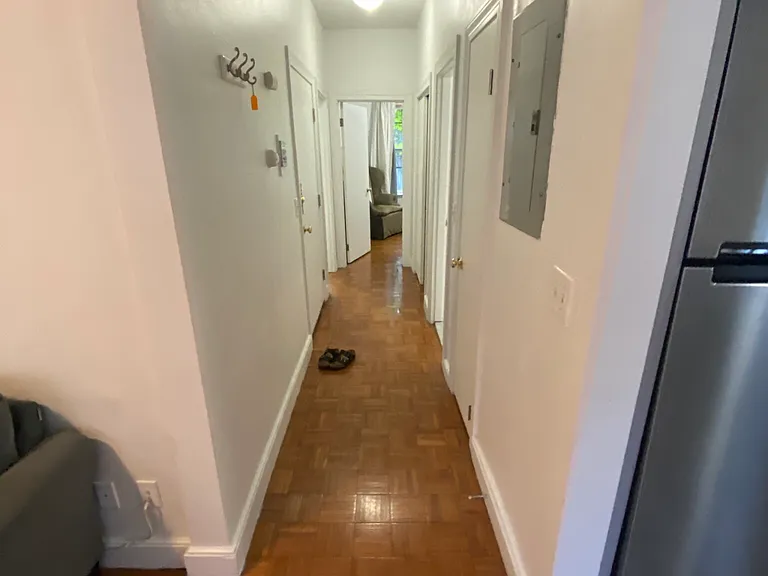 20 Hanson St #4 — Photo 8