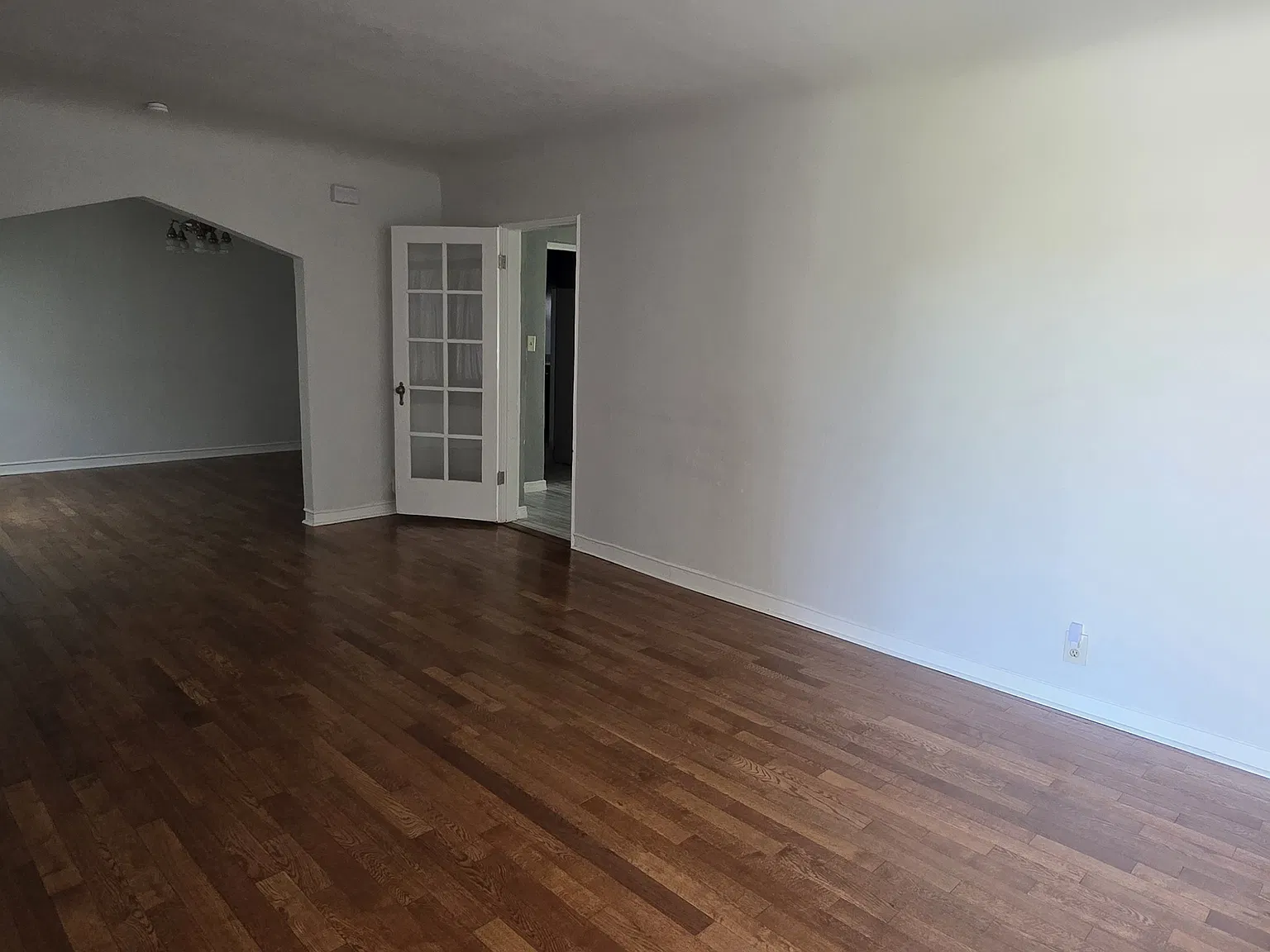 404 Buena Vista St — Photo 3