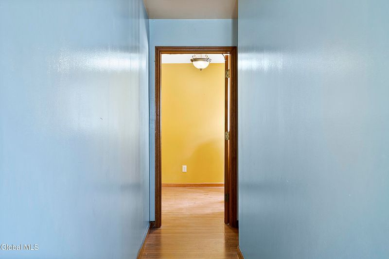 4th image of 395 Second Avenue