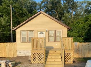 3011 Calhoun St, Gary, IN 46406