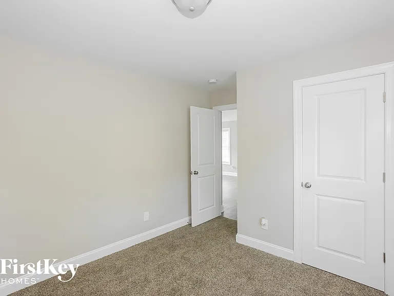 780 Cherrywood St — Photo 9