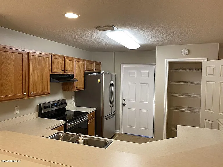 8550 Argyle Business Loop #1505 — Photo 3