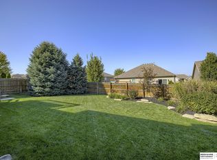 18912 Olive St, Omaha, NE 68136