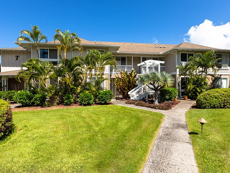 75-6009 Alii Dr #T2 — Photo 17