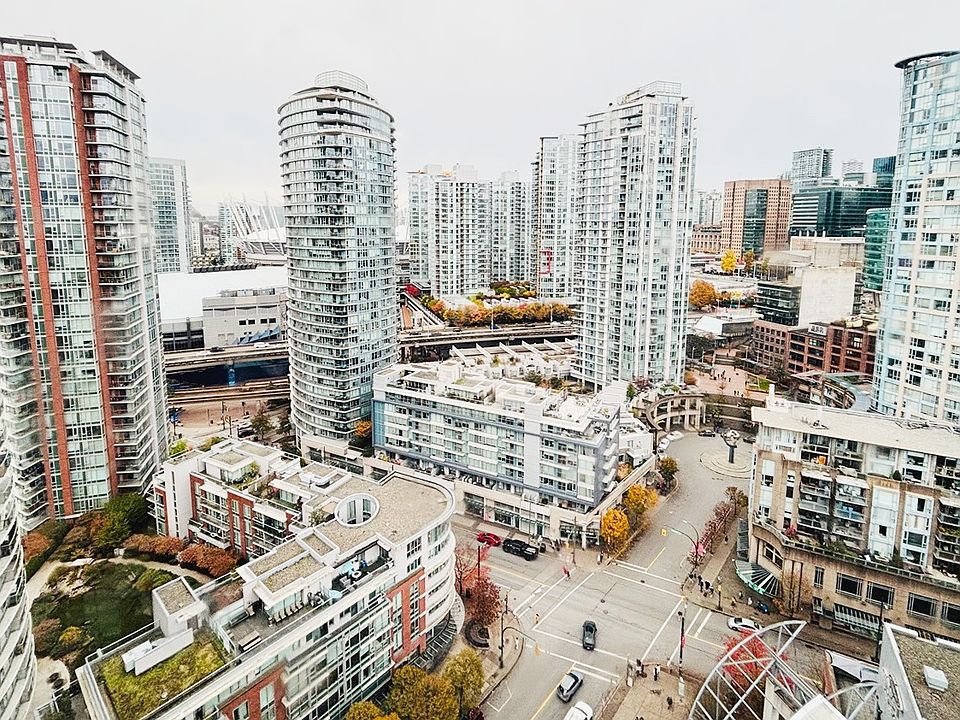 1st image of 63 Keefer Pl #2501