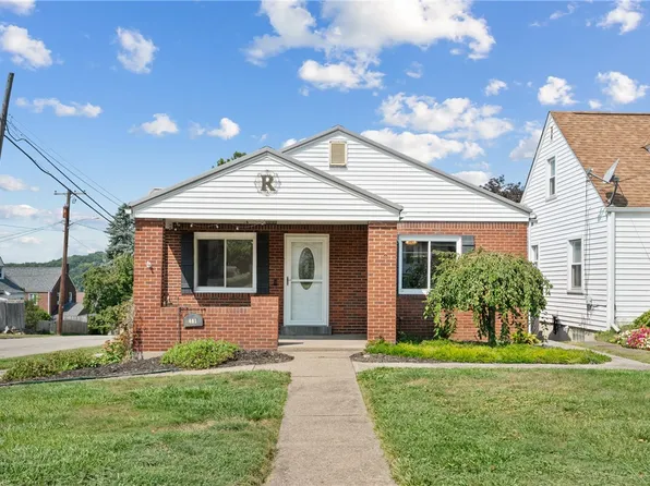 401 Riverview Dr, New Kensington, PA 15068