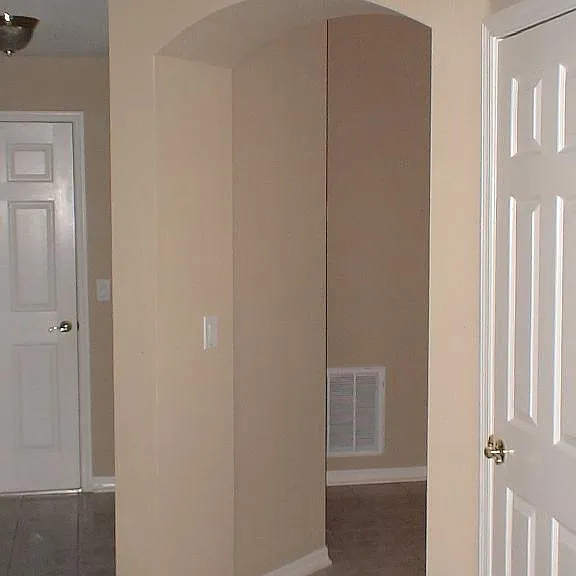 7215 Colonial Lake Dr — Photo 13