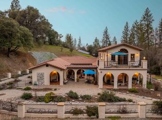 11290 Maiden Ln, Columbia, CA 95310