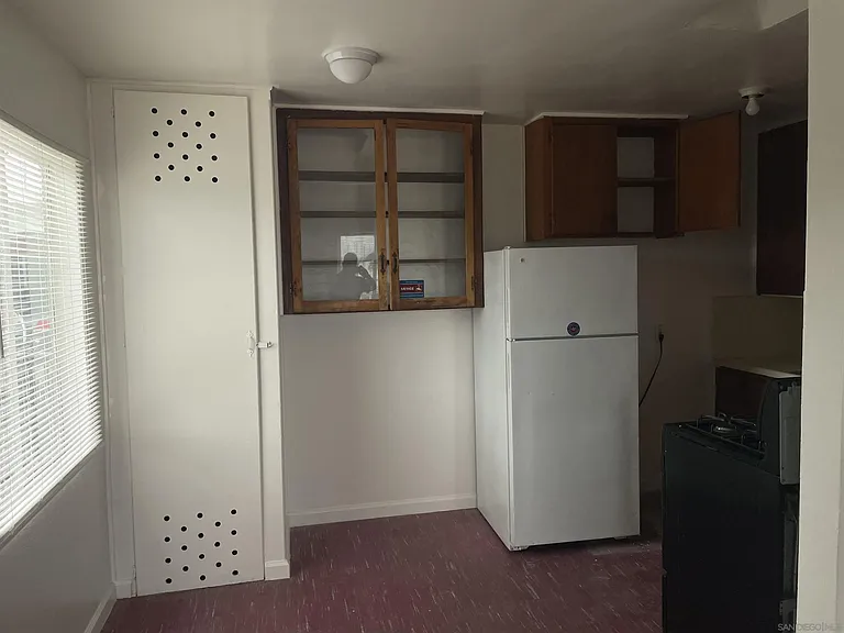 913 Highland Ave — Photo 6