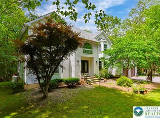 1661 Marjorie Ct, East Stroudsburg, PA
