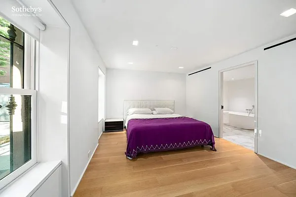 Sold by Sotheby's International Realty | media 46