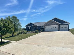 505 W Leblanche St, Hartington, NE 68739