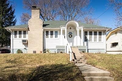 1st image of 206 Middle Dr