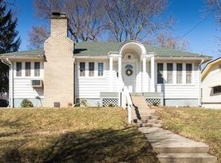 206 Middle Dr, Ypsilanti, MI 48197