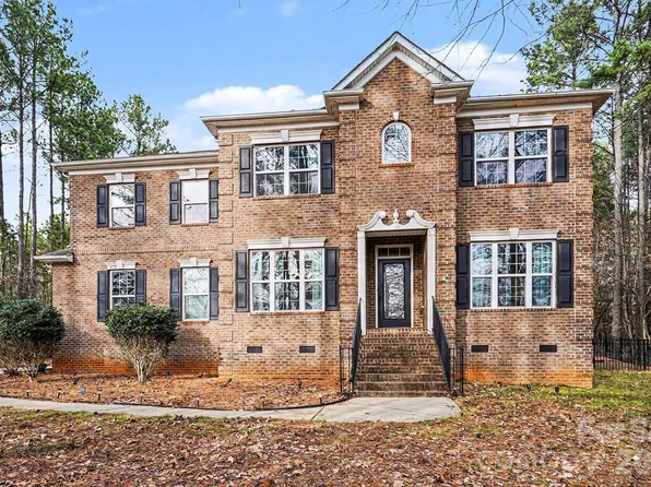 512 Stillwater Rd, Troutman, NC 28166