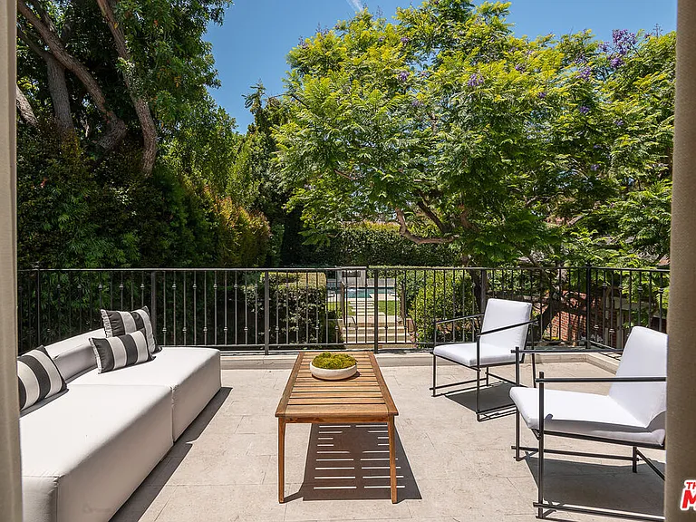 801 Devon Ave — Photo 18
