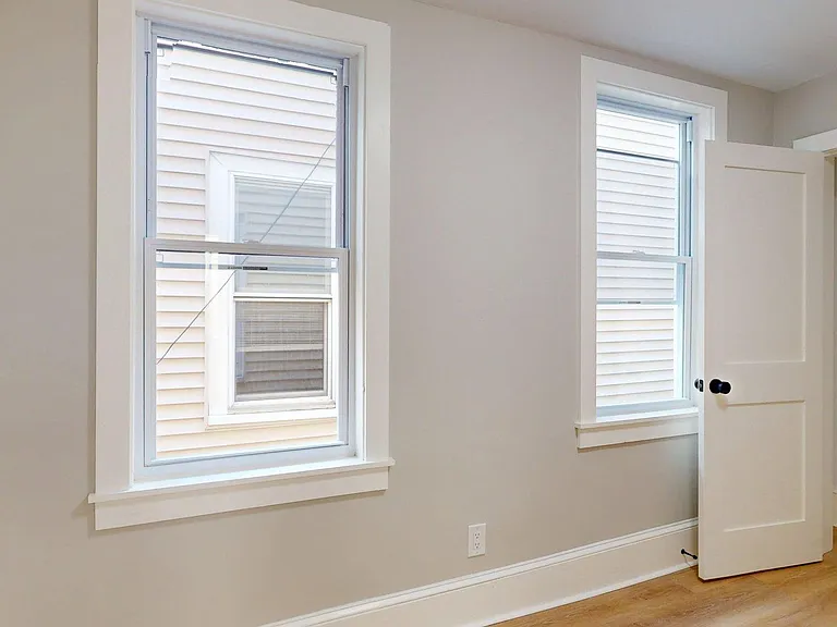 205 Chelsea St #2 — Photo 25