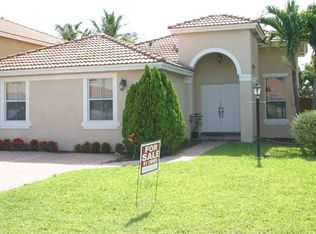 9381 SW 163rd Pl, Miami, FL 33196