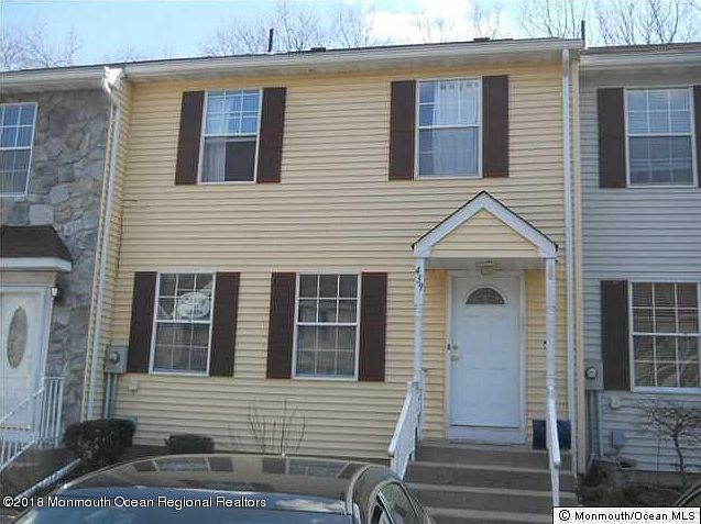 1st image of 439 Rose Ct