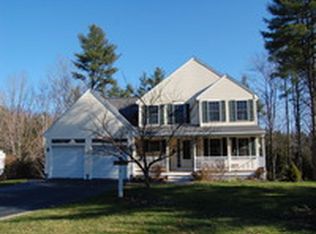 21 Timber Ridge Rd, Gorham, ME 04038