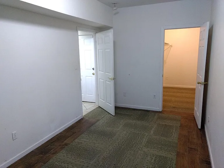 Bedroom 4 showing walk in robe.