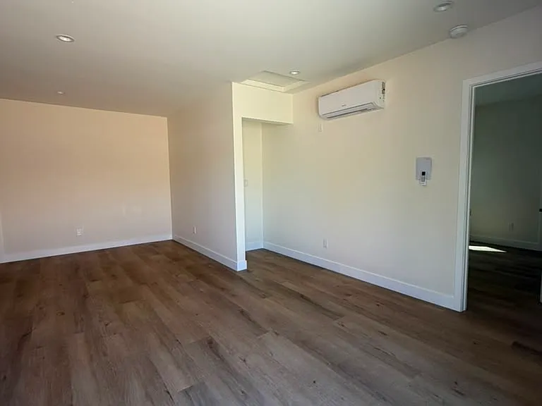 7140 Lurline Ave — Photo 11